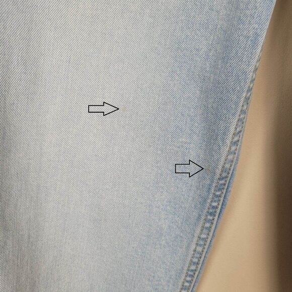 Levi's Mom Jean Jeweled Rhinestone High Waist Light Wash Blue Crop Jeans Sz 24 - Picture 11 of 15